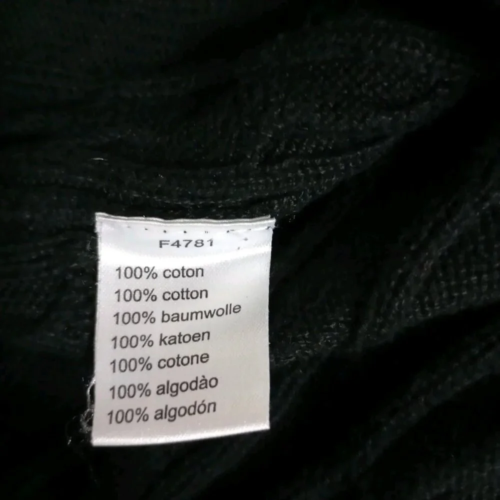 Lacoste Men's V Neck Cable Knit Black Sweater Size 44